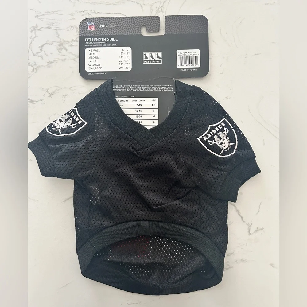 NFL Oakland Raiders Dog Jersey, Official Team Pet Wear, Size: Small- NWT